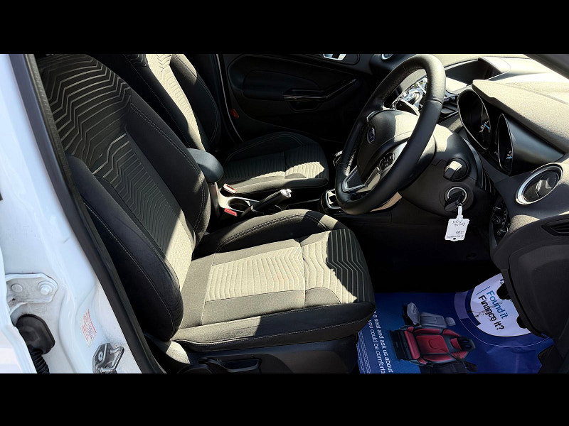 Ford Fiesta 1.0T EcoBoost Titanium Hatchback 5dr Petrol Manual Euro 5 (s/s) (100 ps) 5dr Manual 2026