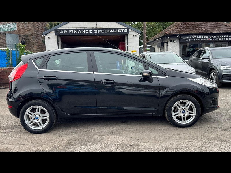 Ford Fiesta 1.0T EcoBoost Zetec Euro 5 (s/s) 5dr 5dr Manual 2025