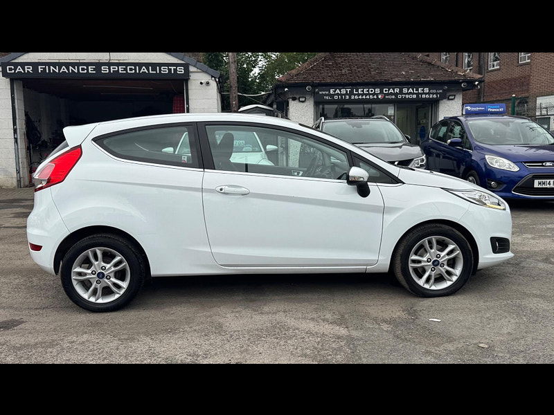Ford Fiesta 1.0T EcoBoost Zetec Euro 6 (s/s) 3dr 3dr Manual 2025