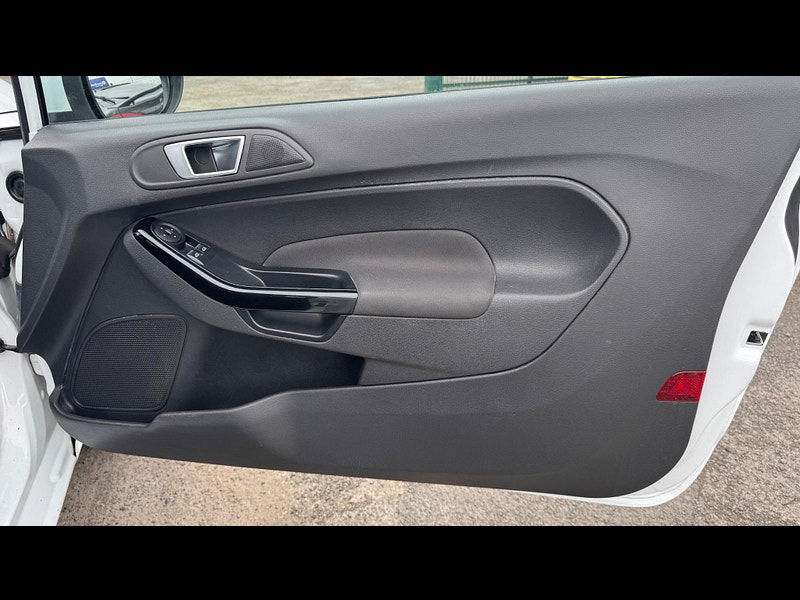 Ford Fiesta 1.0T EcoBoost Zetec Euro 6 (s/s) 3dr 3dr Manual 2025