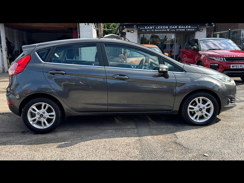 Ford Fiesta 1.0T EcoBoost Zetec Euro 6 (s/s) 5dr 5dr Manual 2026