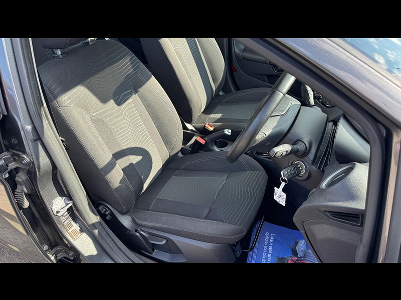 Ford Fiesta 1.0T EcoBoost Zetec Euro 6 (s/s) 5dr 5dr Manual 2025