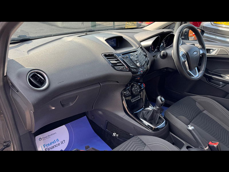 Ford Fiesta 1.0T EcoBoost Zetec Euro 6 (s/s) 5dr 5dr Manual 2025