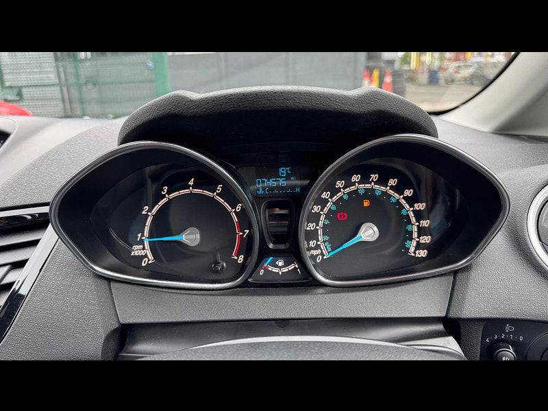 Ford Fiesta 1.0T EcoBoost Zetec Euro 6 (s/s) 5dr 5dr Manual 2025