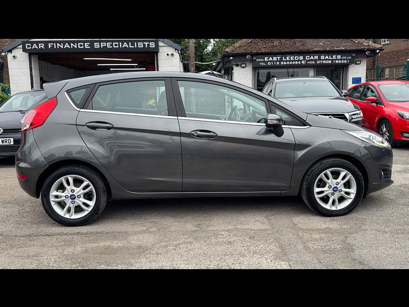 Ford Fiesta 1.0T EcoBoost Zetec Euro 6 (s/s) 5dr 5dr Manual 2025