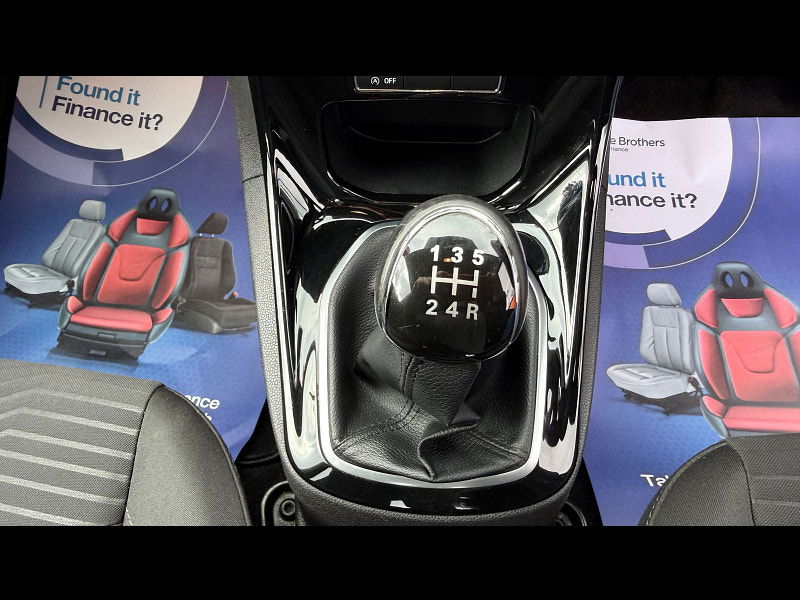 Ford Fiesta 1.0T EcoBoost Zetec Hatchback 5dr Petrol Manual Euro 5 (s/s) (100 ps) 5dr Manual 2026