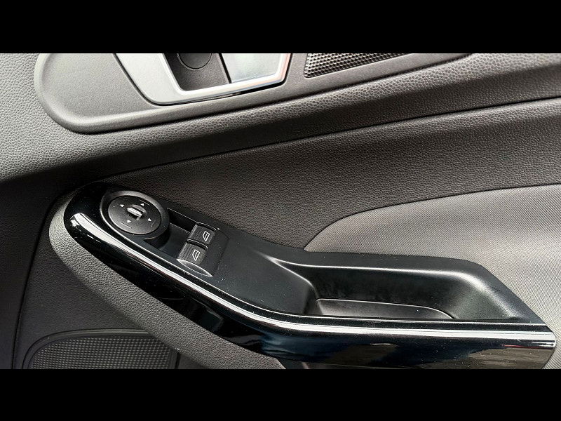 Ford Fiesta 1.0T EcoBoost Zetec Hatchback 5dr Petrol Manual Euro 5 (s/s) (100 ps) 5dr Manual 2026