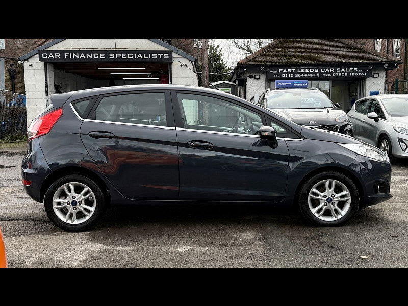 Ford Fiesta 1.0T EcoBoost Zetec Hatchback 5dr Petrol Manual Euro 5 (s/s) (100 ps) 5dr Manual 2026