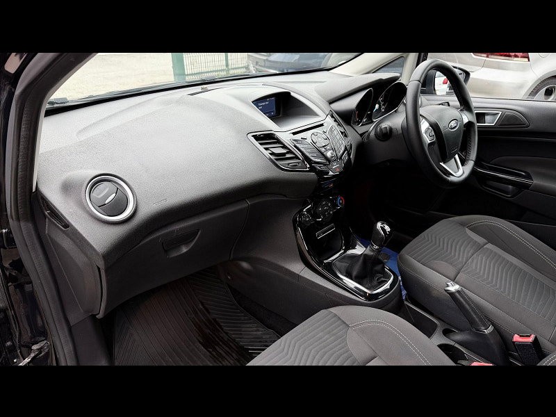 Ford Fiesta 1.0T EcoBoost Zetec Hatchback 5dr Petrol Manual Euro 6 (s/s) (100 ps) 5dr Manual 2026