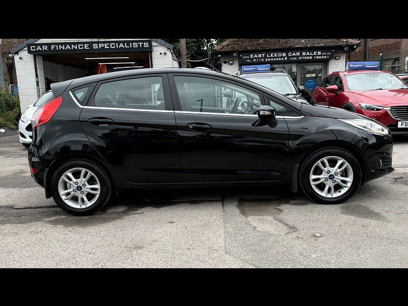 Ford Fiesta 1.0T EcoBoost Zetec Hatchback 5dr Petrol Manual Euro 6 (s/s) (100 ps) 5dr Manual 2026