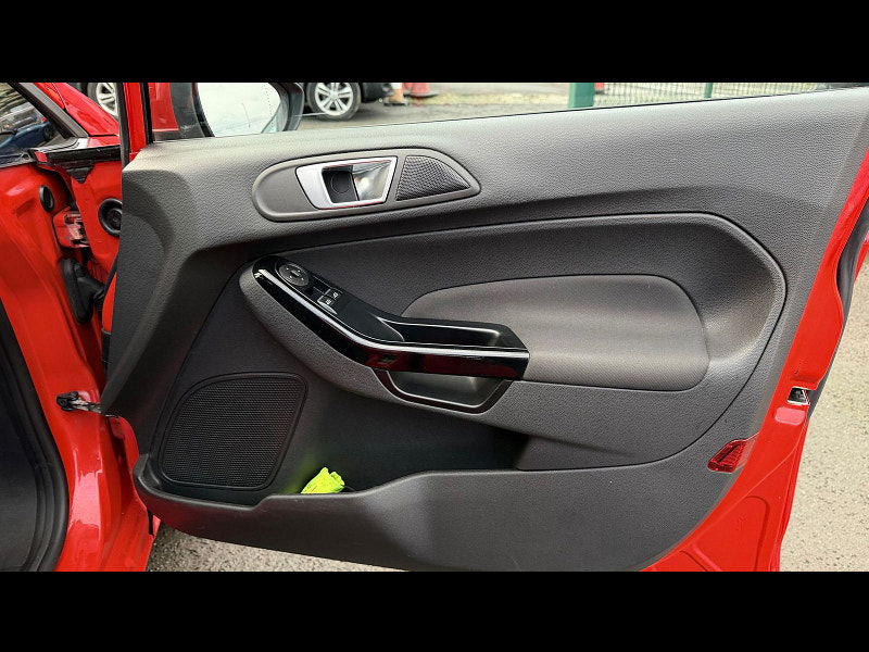 Ford Fiesta 1.0T EcoBoost Zetec Hatchback 5dr Petrol Manual Euro 6 (s/s) (100 ps) 5dr Manual 2026