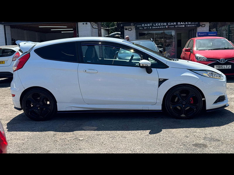 Ford Fiesta 1.6T EcoBoost ST-2 Euro 5 3dr 3dr Manual 2025