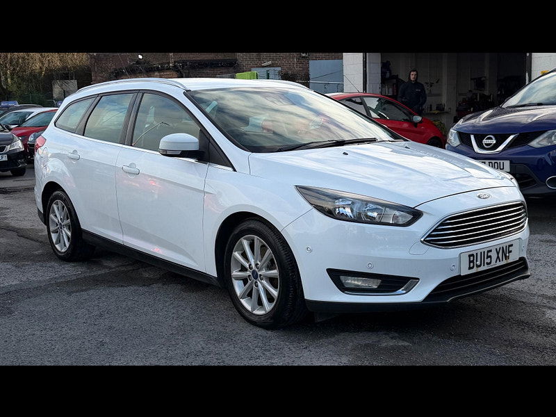 Ford Focus 1.0T EcoBoost Titanium Euro 6 (s/s) 5dr 5dr Manual 2025