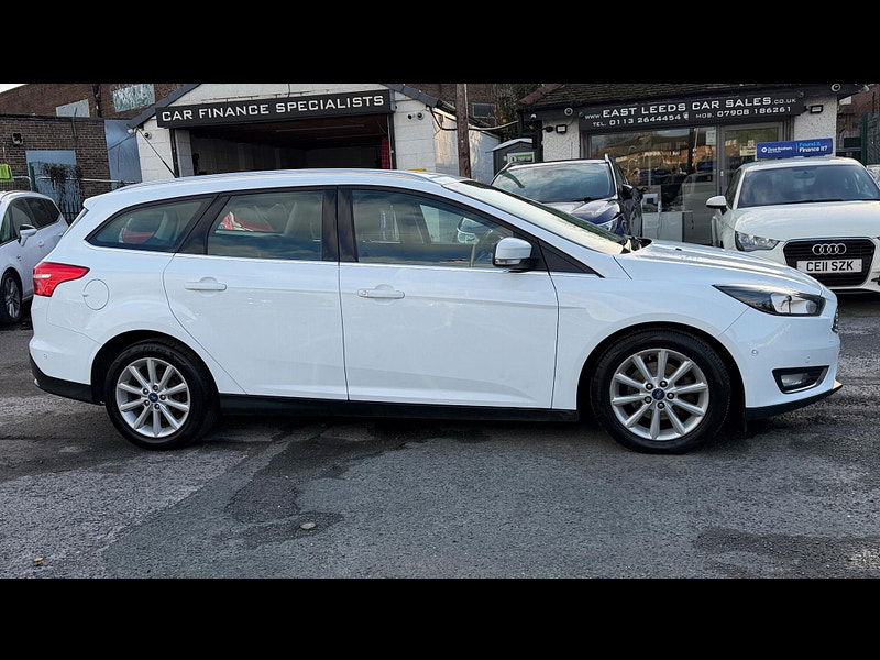 Ford Focus 1.0T EcoBoost Titanium Euro 6 (s/s) 5dr 5dr Manual 2025