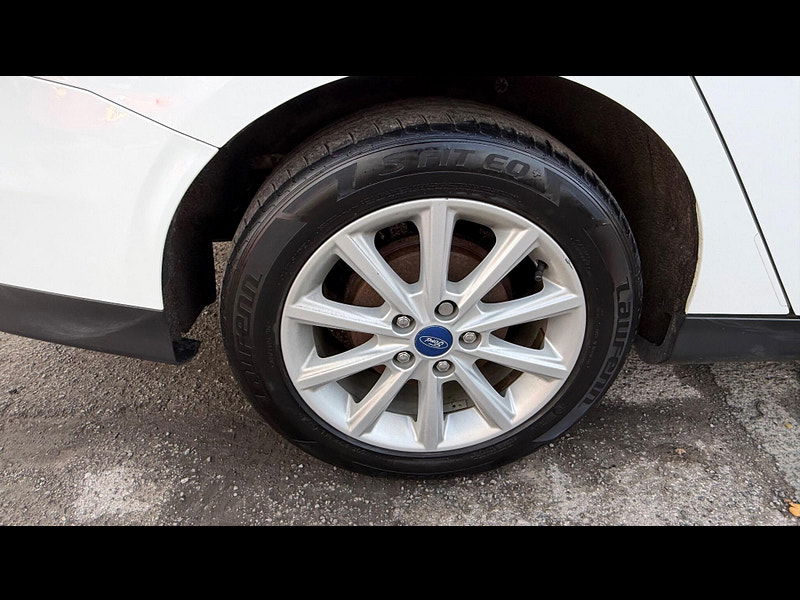 Ford Focus 1.0T EcoBoost Titanium Euro 6 (s/s) 5dr 5dr Manual 2025