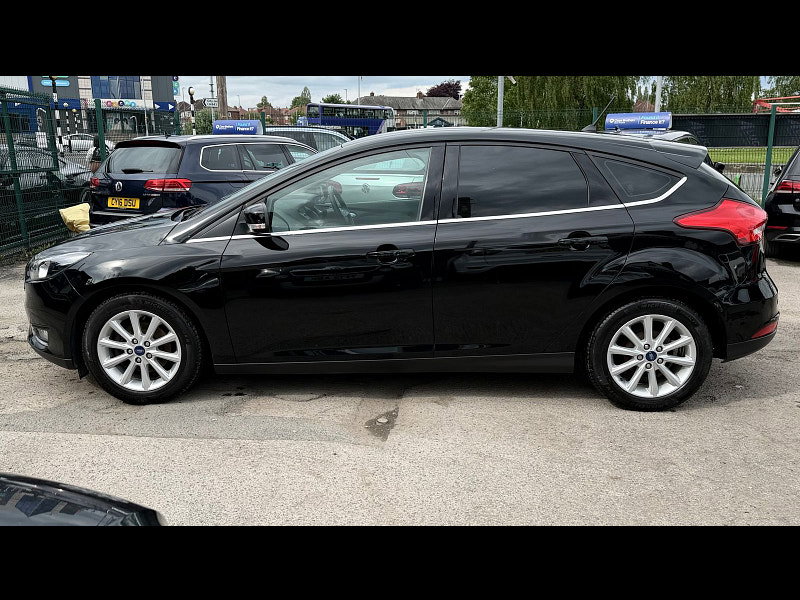 Ford Focus 1.0T EcoBoost Titanium Hatchback 5dr Petrol Manual Euro 6 (s/s) (125 ps) 5dr Manual 2026