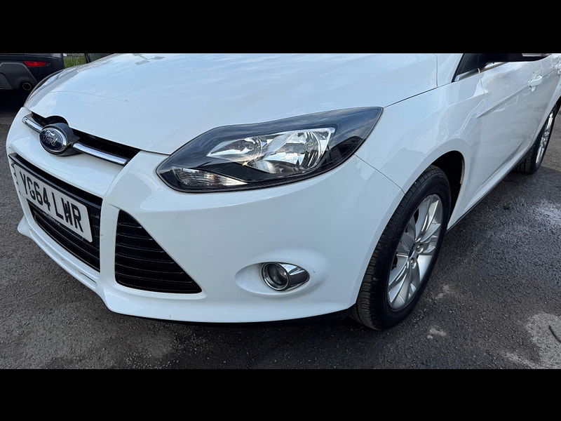 Ford Focus 1.0T EcoBoost Titanium Navigator Euro 5 (s/s) 5dr 5dr Manual 2025