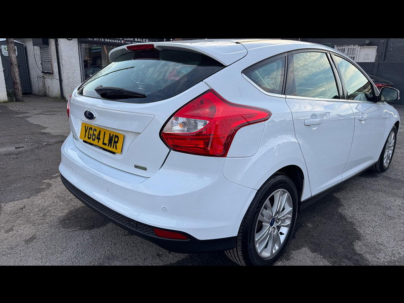 Ford Focus 1.0T EcoBoost Titanium Navigator Euro 5 (s/s) 5dr 5dr Manual 2025