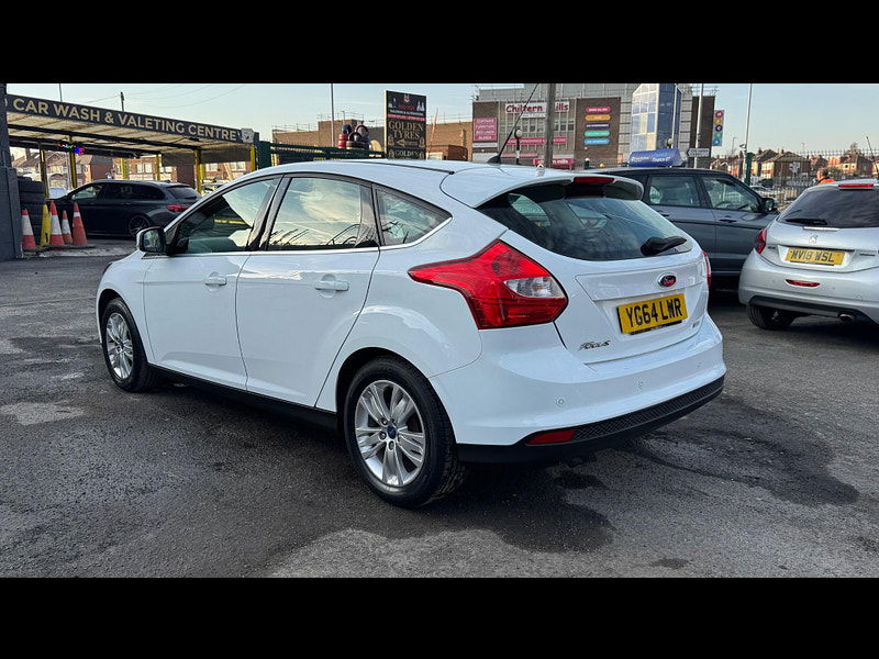 Ford Focus 1.0T EcoBoost Titanium Navigator Euro 5 (s/s) 5dr 5dr Manual 2025