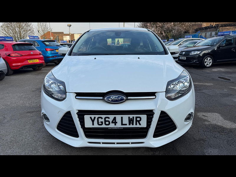 Ford Focus 1.0T EcoBoost Titanium Navigator Euro 5 (s/s) 5dr 5dr Manual 2025