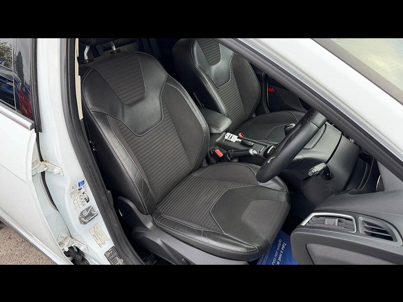 Ford Focus 1.0T EcoBoost Titanium X Euro 6 (s/s) 5dr 5dr Manual 2025
