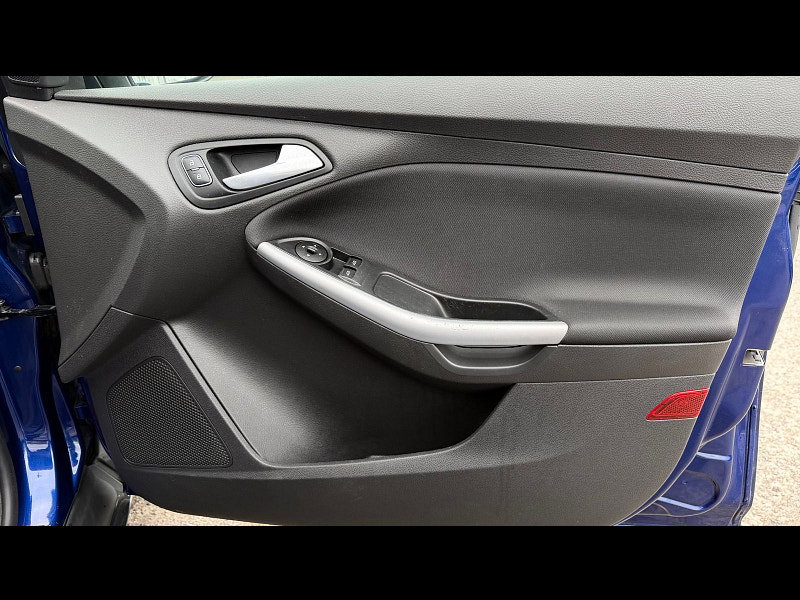 Ford Focus 1.0T EcoBoost Zetec Edition Estate 5dr Petrol Manual Euro 6 (s/s) (125 ps) 5dr Manual 2026