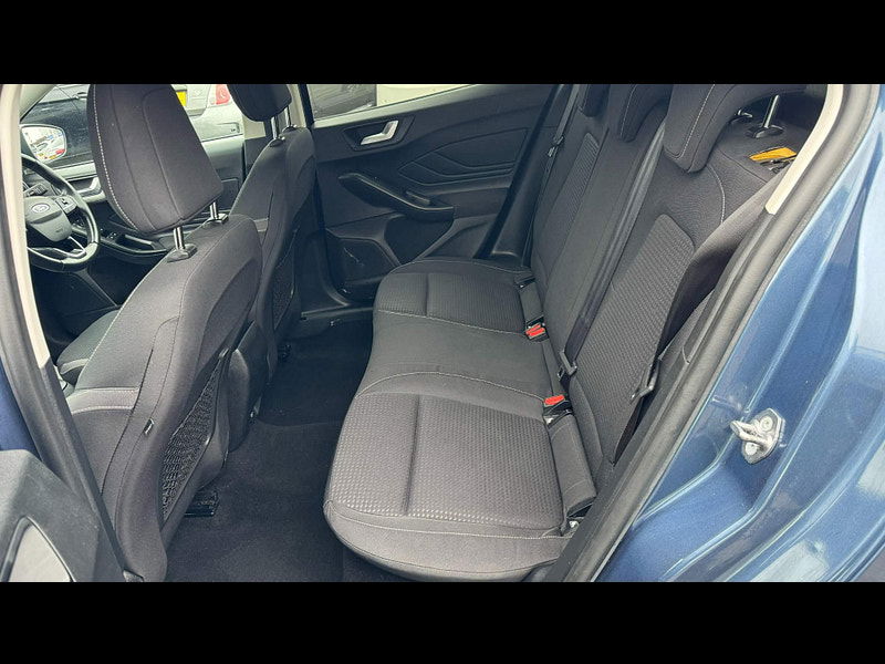 Ford Focus 1.0T EcoBoost Zetec Euro 6 (s/s) 5dr 5dr Manual 2025