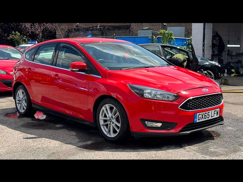 Ford Focus 1.0T EcoBoost Zetec Euro 6 (s/s) 5dr 5dr Manual 2025