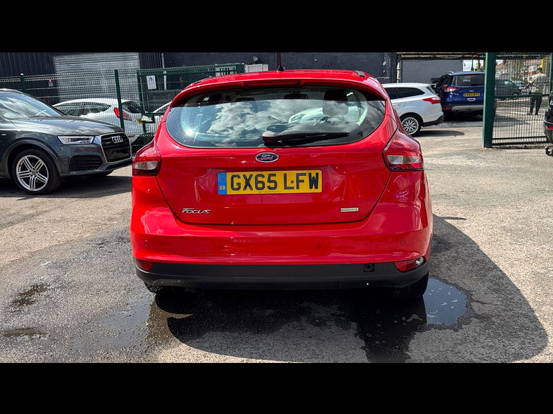 Ford Focus 1.0T EcoBoost Zetec Euro 6 (s/s) 5dr 5dr Manual 2025