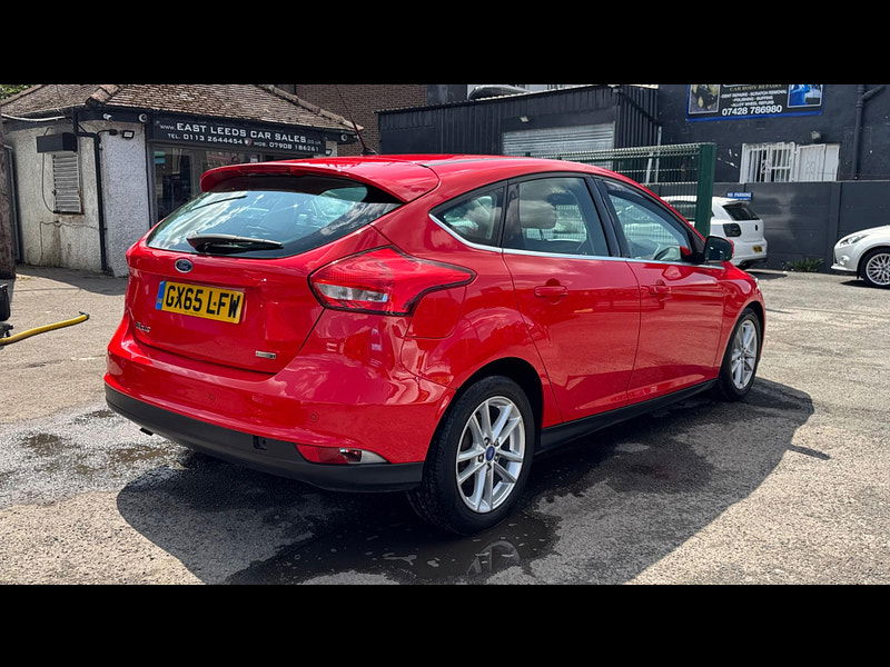 Ford Focus 1.0T EcoBoost Zetec Euro 6 (s/s) 5dr 5dr Manual 2025