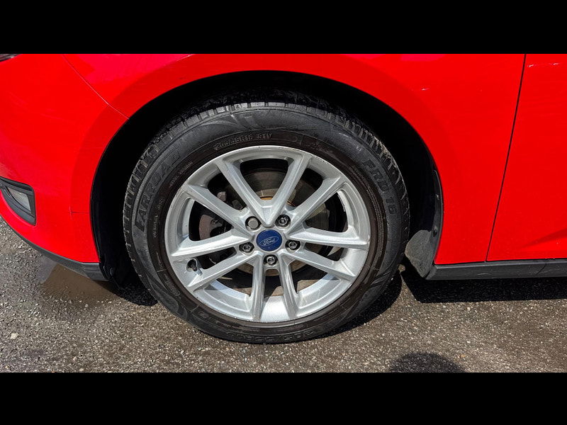 Ford Focus 1.0T EcoBoost Zetec Euro 6 (s/s) 5dr 5dr Manual 2025