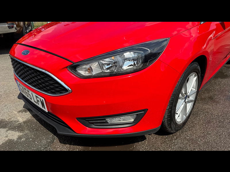 Ford Focus 1.0T EcoBoost Zetec Euro 6 (s/s) 5dr 5dr Manual 2025