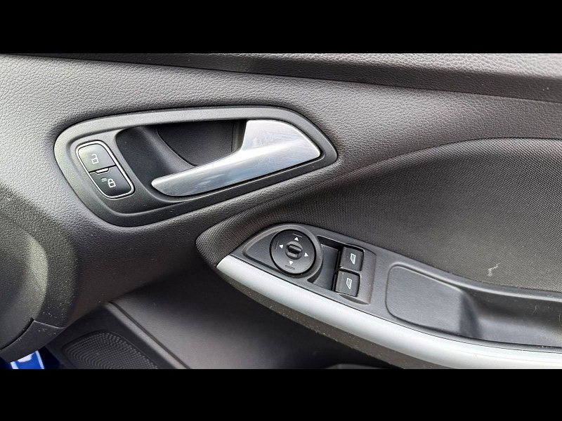 Ford Focus 1.0T EcoBoost Zetec Hatchback 5dr Petrol Manual Euro 6 (s/s) (125 ps) 5dr Manual 2026