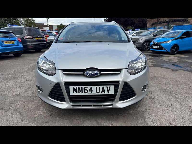 Ford Focus 1.0T EcoBoost Zetec Navigator Euro 5 (s/s) 5dr 5dr Manual 2025