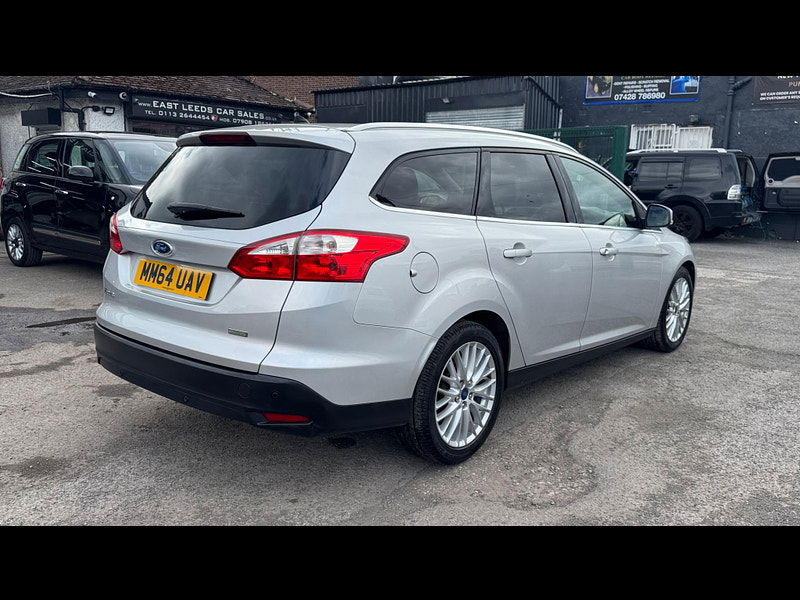 Ford Focus 1.0T EcoBoost Zetec Navigator Euro 5 (s/s) 5dr 5dr Manual 2025
