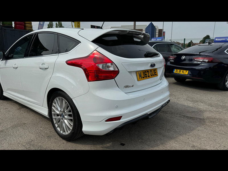 Ford Focus 1.0T EcoBoost Zetec S Euro 5 (s/s) 5dr 5dr Manual 2024