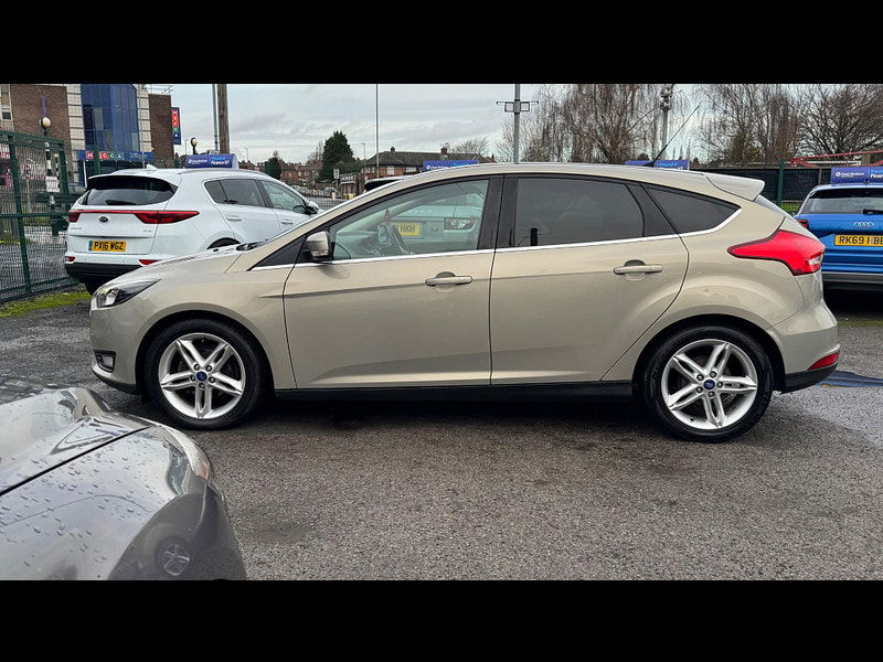 Ford Focus 1.6 TDCi Zetec Euro 5 (s/s) 5dr 5dr Manual 2024