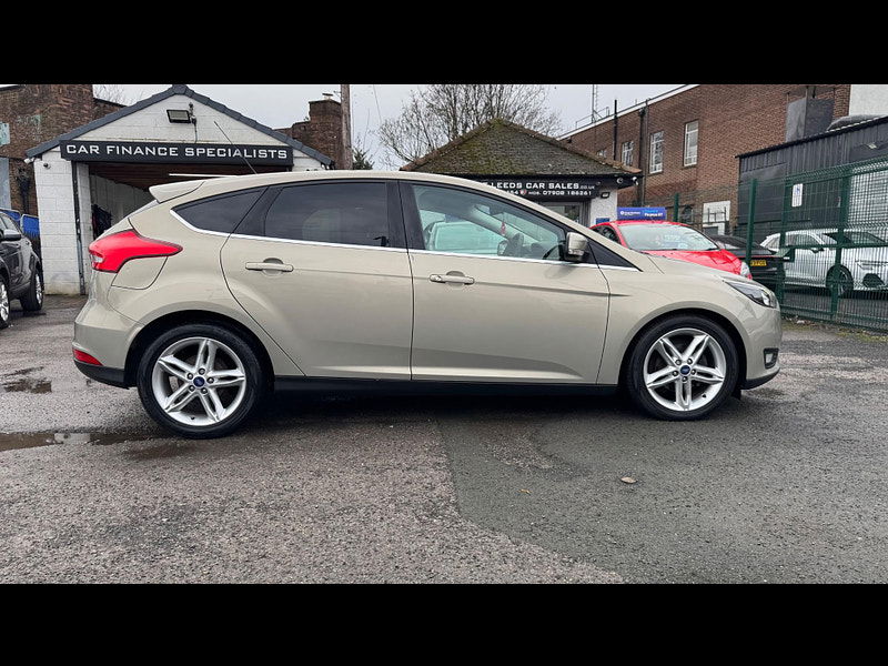 Ford Focus 1.6 TDCi Zetec Euro 5 (s/s) 5dr 5dr Manual 2024