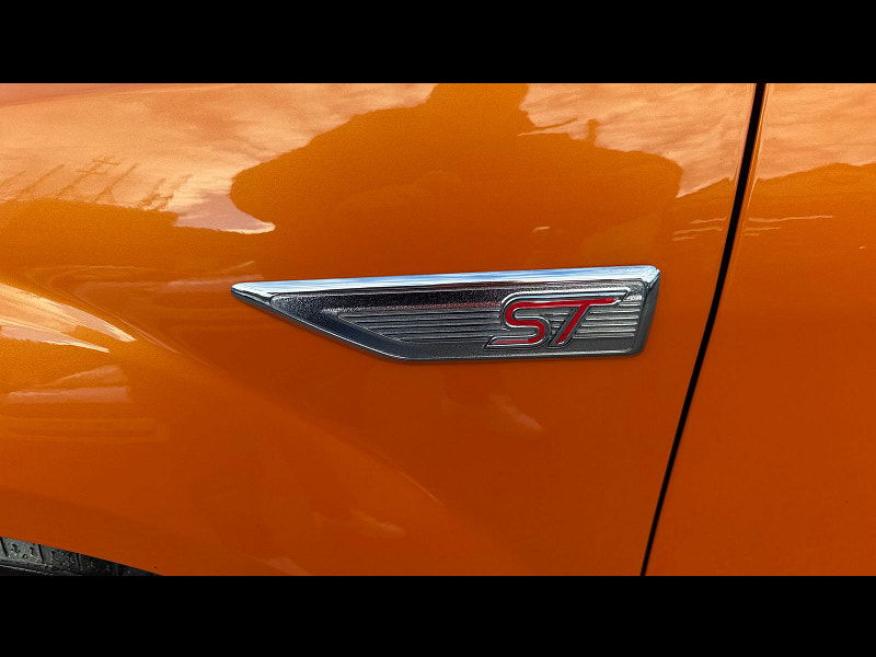 Ford Focus 2.5 SIV ST-2 Hatchback 3dr Petrol Manual (224 g/km, 221 bhp) 3dr Manual 2026