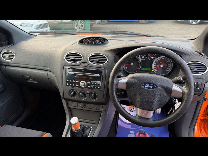 Ford Focus 2.5 SIV ST-2 Hatchback 3dr Petrol Manual (224 g/km, 221 bhp) 3dr Manual 2026