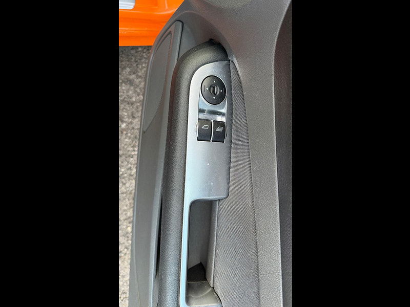 Ford Focus 2.5 SIV ST-2 Hatchback 3dr Petrol Manual (224 g/km, 221 bhp) 3dr Manual 2026