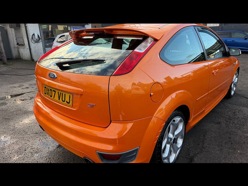 Ford Focus 2.5 SIV ST-2 Hatchback 3dr Petrol Manual (224 g/km, 221 bhp) 3dr Manual 2026