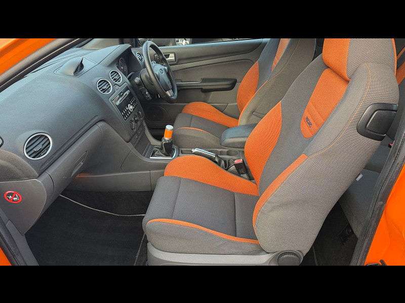 Ford Focus 2.5 SIV ST-2 Hatchback 3dr Petrol Manual (224 g/km, 221 bhp) 3dr Manual 2026