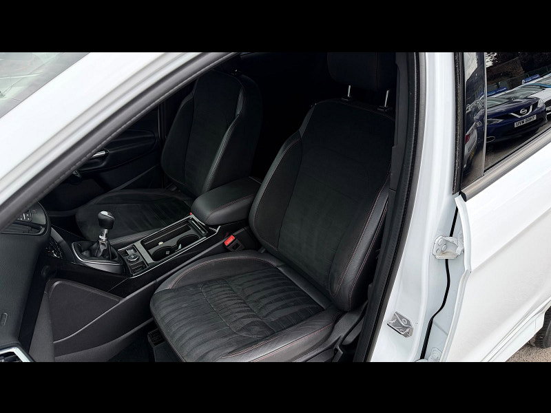 Ford Kuga 1.5 TDCi ST-Line SUV 5dr Diesel Manual Euro 6 (s/s) (120 ps) 5dr Manual 2026
