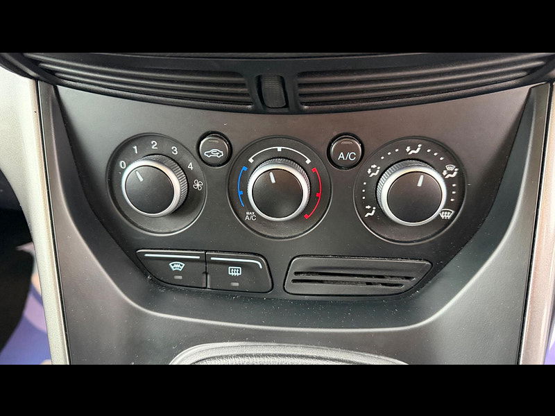 Ford Kuga 2.0 TDCi Zetec 2WD Euro 5 5dr 5dr Manual 2025