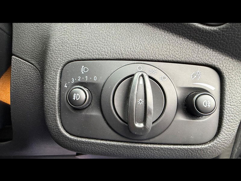 Ford Kuga 2.0 TDCi Zetec 2WD Euro 5 5dr 5dr Manual 2025