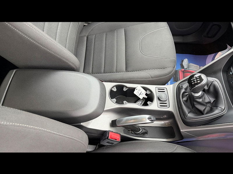 Ford Kuga 2.0 TDCi Zetec 2WD Euro 5 5dr 5dr Manual 2025