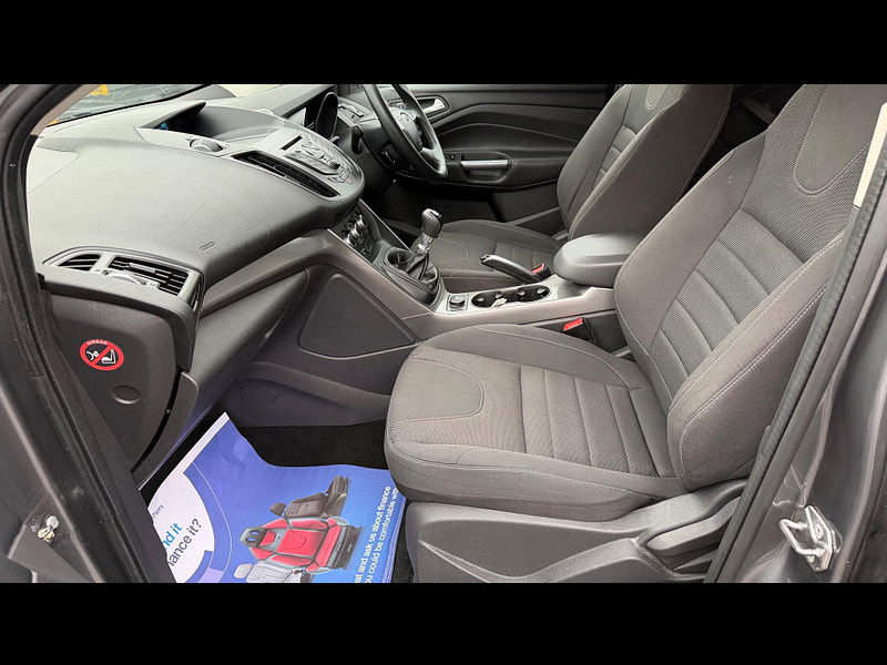 Ford Kuga 2.0 TDCi Zetec 2WD Euro 5 5dr 5dr Manual 2025