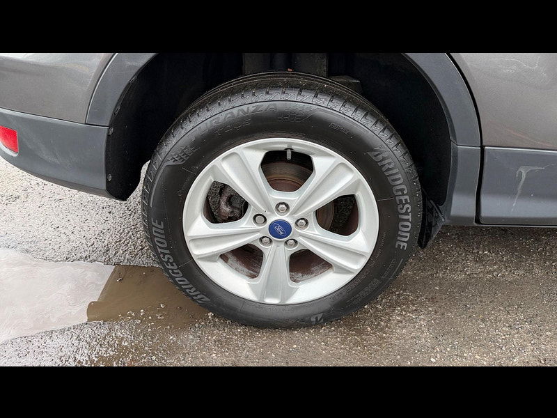 Ford Kuga 2.0 TDCi Zetec 2WD Euro 5 5dr 5dr Manual 2025