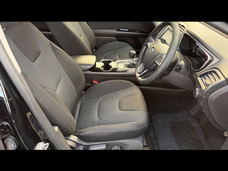 Ford Mondeo 1.5 TDCi ECOnetic Titanium Euro 6 (s/s) 5dr 5dr Manual 2025